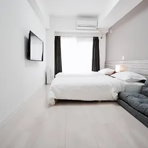 https://hostel758-2b.nagoyajapanhotels.com